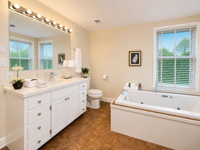 601 Maplewood Ln, Nashville, TN 37216