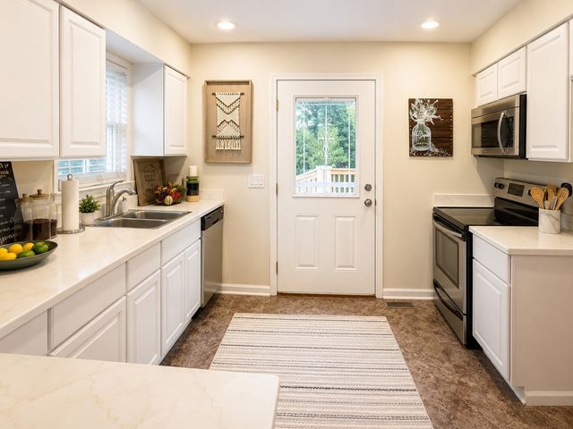 601 Maplewood Ln, Nashville, TN 37216