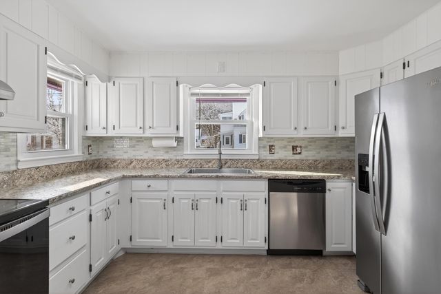 311 Thornton Street, Manchester, NH 03102