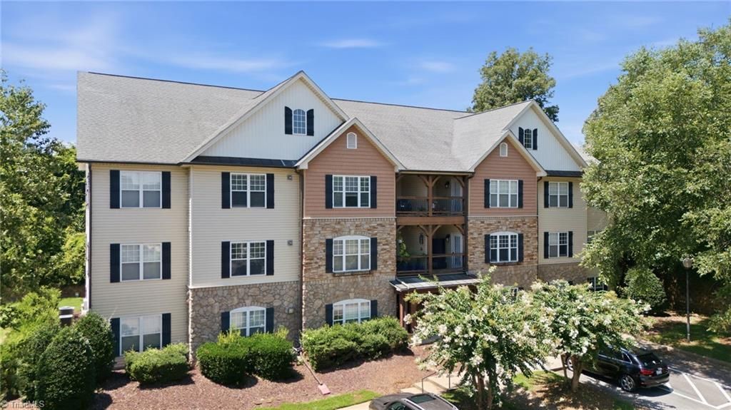4762 Tatton Park Circle 2D, Winston-salem, NC 27103