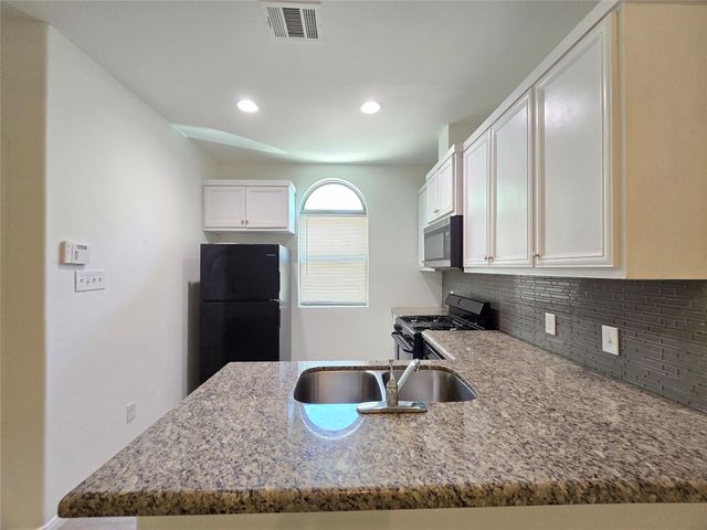 3702 Wylie Street A, Houston, TX 77026