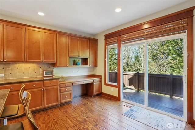 11815 157th Avenue NE, Redmond, WA 98052