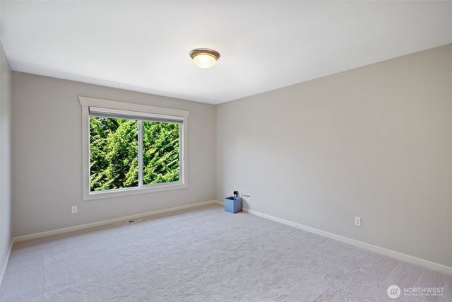 11815 157th Avenue NE, Redmond, WA 98052