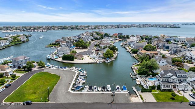 1501 Bel Aire Court W, Point Pleasant, NJ 08742