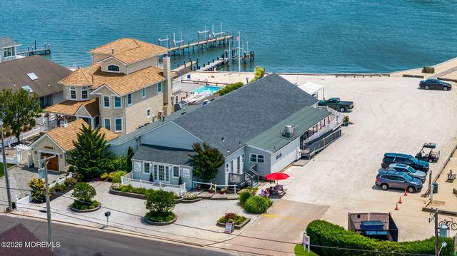1501 Bel Aire Court W, Point Pleasant, NJ 08742