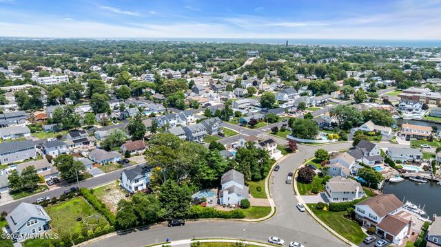 1501 Bel Aire Court W, Point Pleasant, NJ 08742