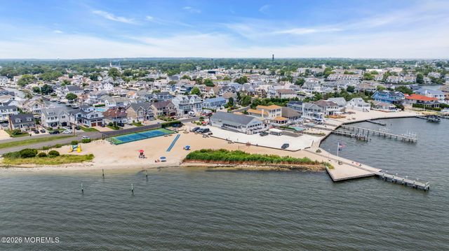 1501 Bel Aire Court W, Point Pleasant, NJ 08742