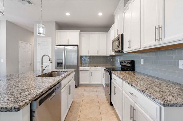 1100 CORAL LANE, Dunedin, FL 34698