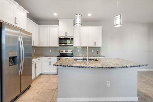 1100 CORAL LANE, Dunedin, FL 34698