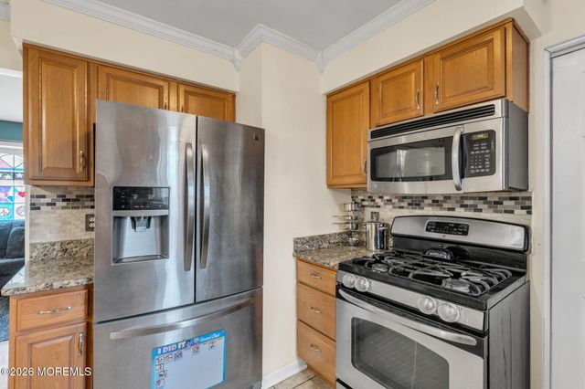 205 Hemlock Drive, Lanoka Harbor, NJ 08734