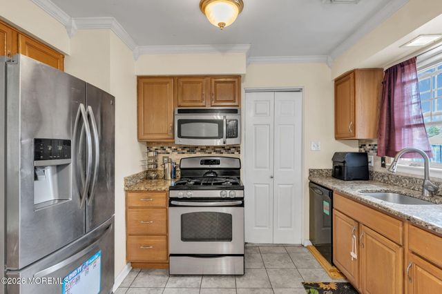 205 Hemlock Drive, Lanoka Harbor, NJ 08734