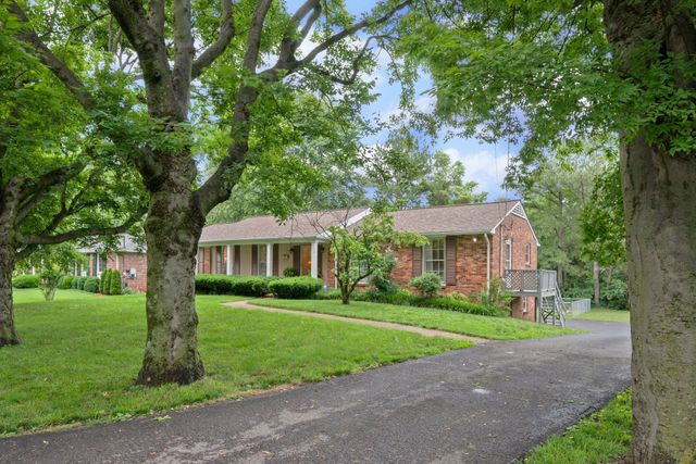 44 Vaughns Gap Rd, Nashville, TN 37205