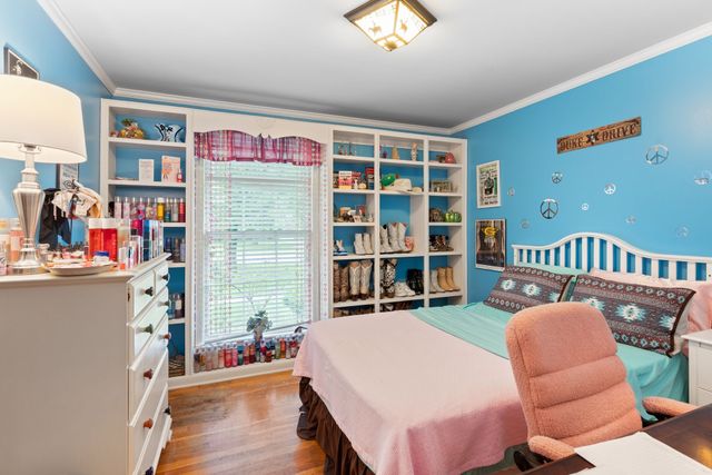 44 Vaughns Gap Rd, Nashville, TN 37205