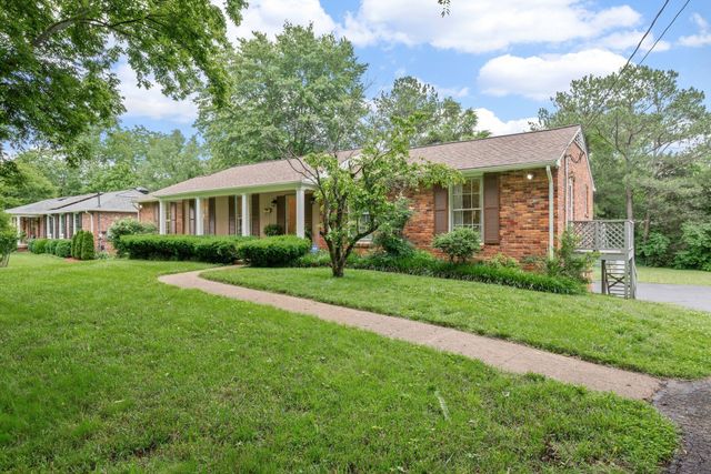 44 Vaughns Gap Rd, Nashville, TN 37205
