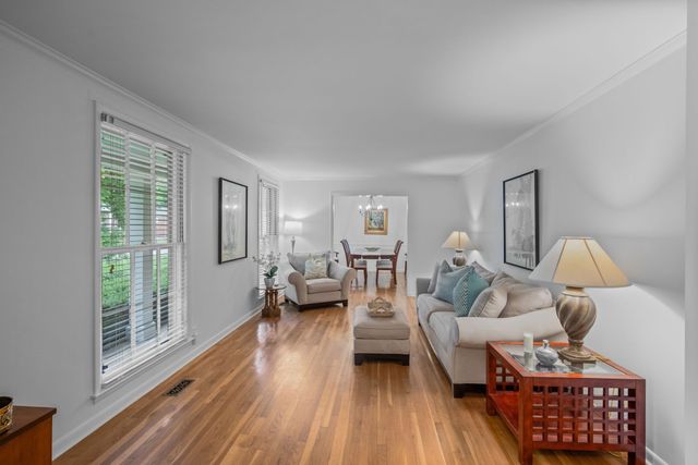 44 Vaughns Gap Rd, Nashville, TN 37205