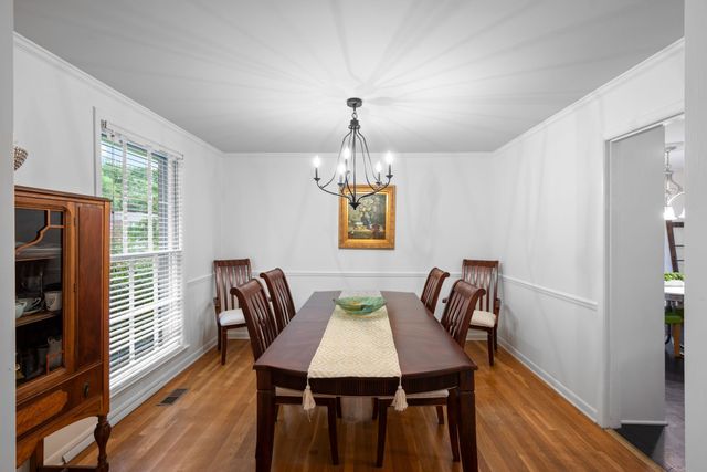 44 Vaughns Gap Rd, Nashville, TN 37205