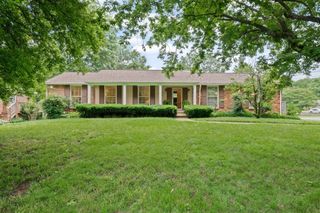 44 Vaughns Gap Rd, Nashville, TN 37205