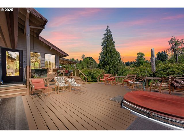 21150 Ne BOONES FERRY Rd, Aurora, OR 97002