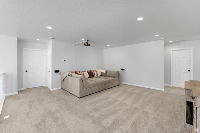1077 E POSTMARK PL, Eagle Mountain, UT 84005