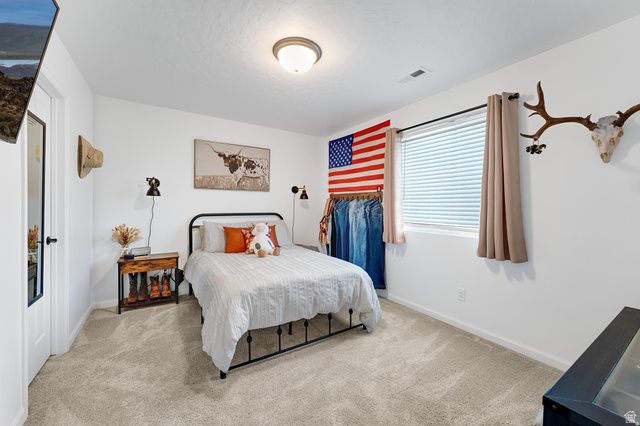 1077 E POSTMARK PL, Eagle Mountain, UT 84005