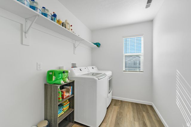 1077 E POSTMARK PL, Eagle Mountain, UT 84005
