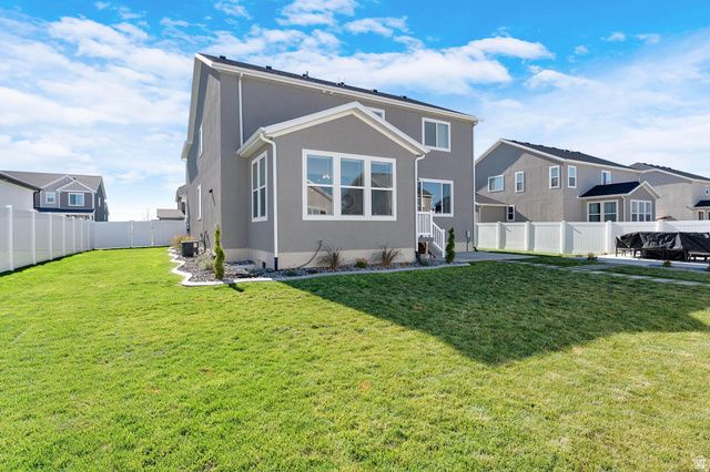 1077 E POSTMARK PL, Eagle Mountain, UT 84005