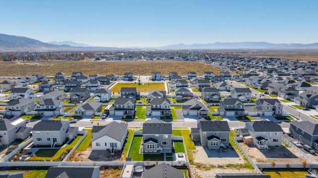 1077 E POSTMARK PL, Eagle Mountain, UT 84005