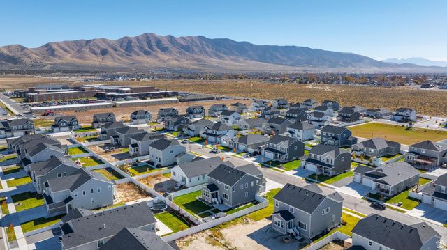 1077 E POSTMARK PL, Eagle Mountain, UT 84005