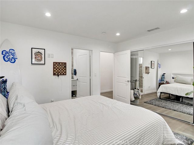 2957 Midvale, Los Angeles, CA 90064