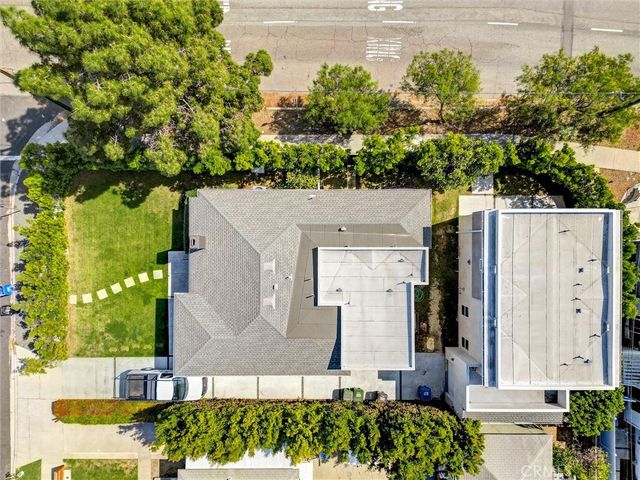 2957 Midvale, Los Angeles, CA 90064