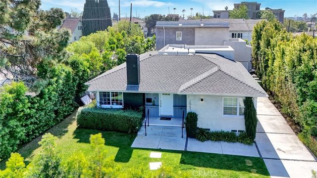 2957 Midvale, Los Angeles, CA 90064