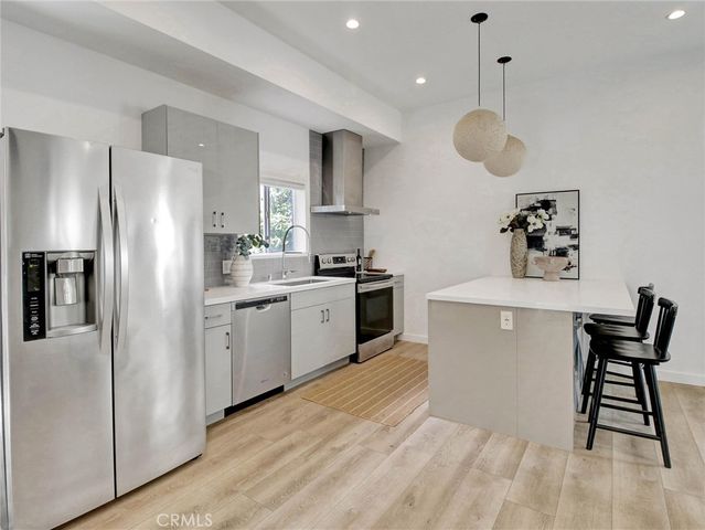 2957 Midvale, Los Angeles, CA 90064