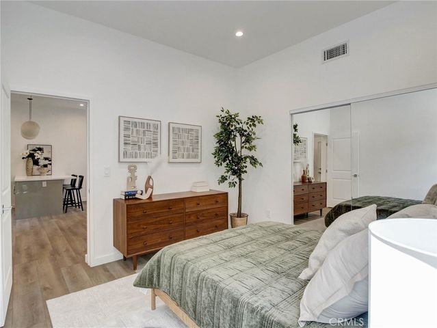 2957 Midvale, Los Angeles, CA 90064