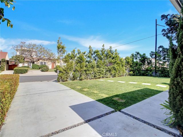 2957 Midvale, Los Angeles, CA 90064