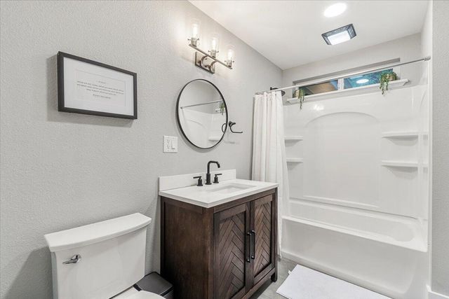 4391 Woodcock Court, Fortuna, CA 95540