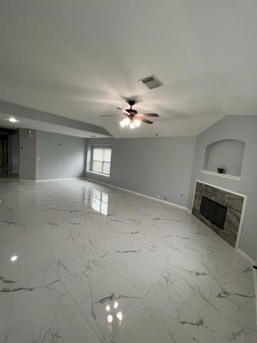 5702 La Crema, Missouri City, TX 77459