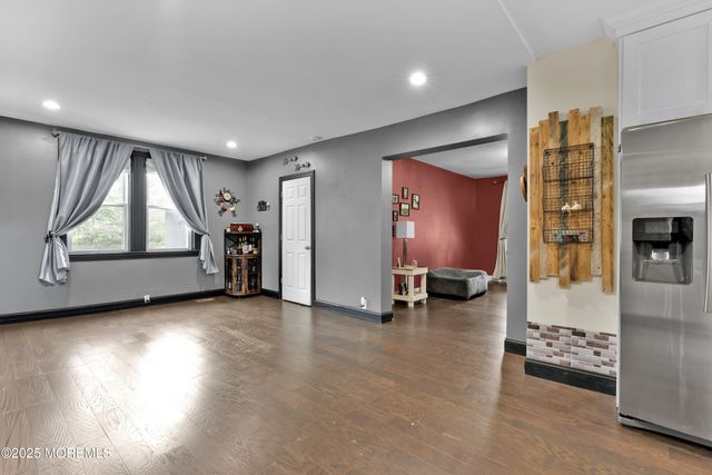 309 Church Street, Belford, NJ 07718