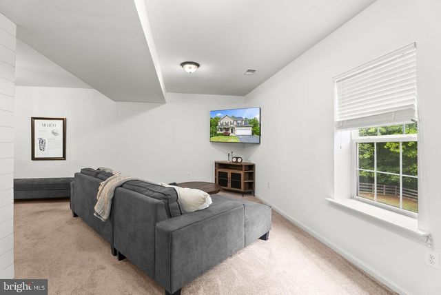 455 BRADBURY LN, Prince Frederick, MD 20678