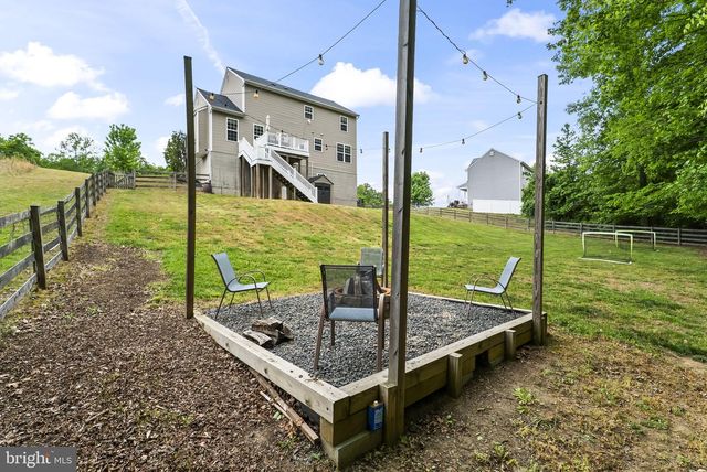 455 BRADBURY LN, Prince Frederick, MD 20678