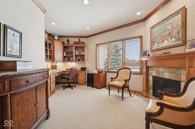 11283 Park Meadows Court, Noblesville, IN 46060
