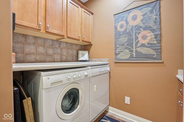 11283 Park Meadows Court, Noblesville, IN 46060