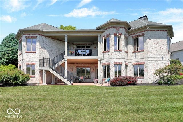 11283 Park Meadows Court, Noblesville, IN 46060