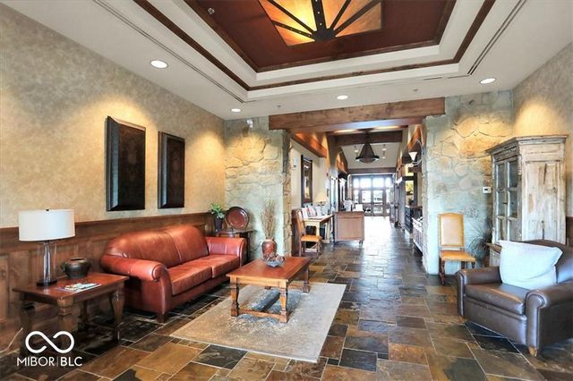 11283 Park Meadows Court, Noblesville, IN 46060