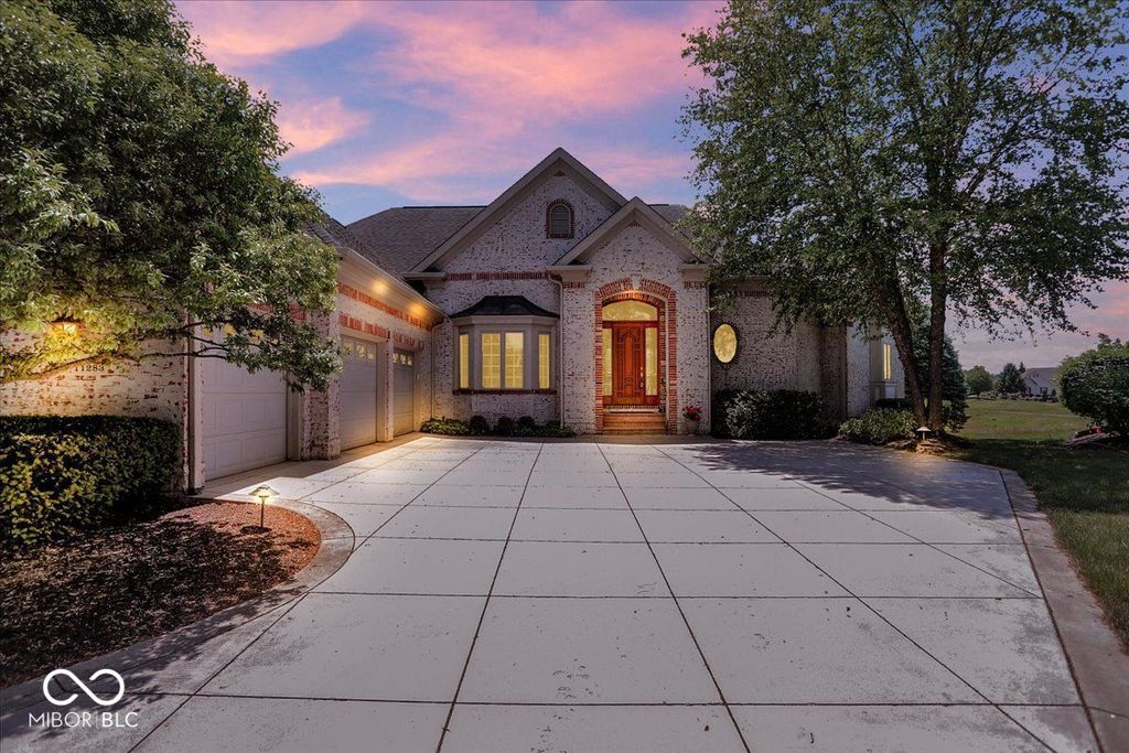 11283 Park Meadows Court, Noblesville, IN 46060