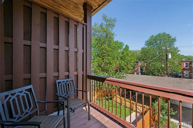4111 Hartford Street, St Louis, MO 63116