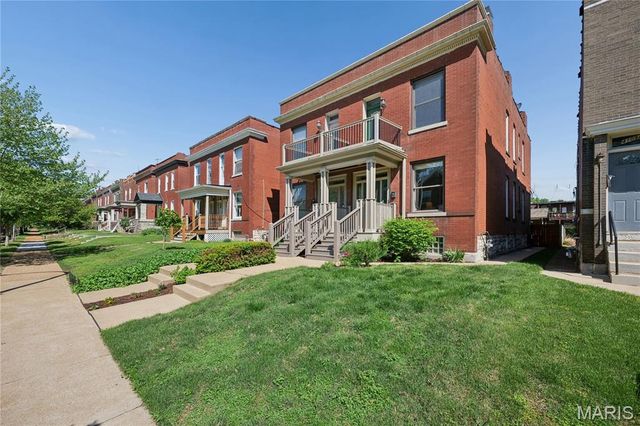 4111 Hartford Street, St Louis, MO 63116