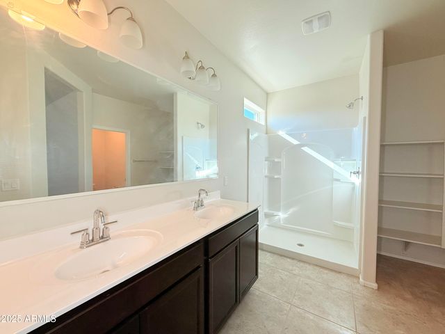 1075 W AVALON CANYON Drive, Casa Grande, AZ 85122