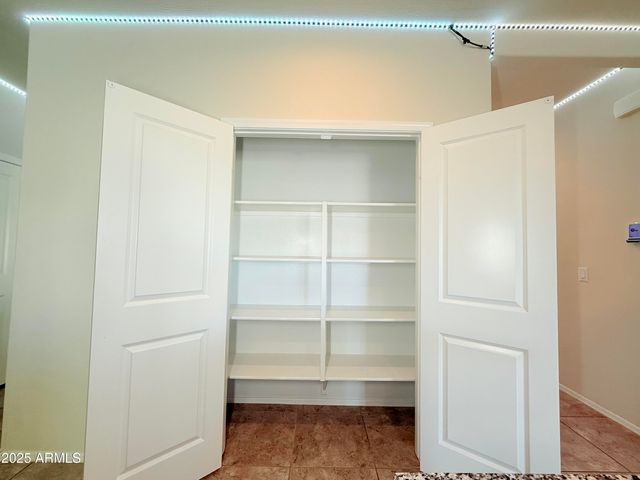 1075 W AVALON CANYON Drive, Casa Grande, AZ 85122