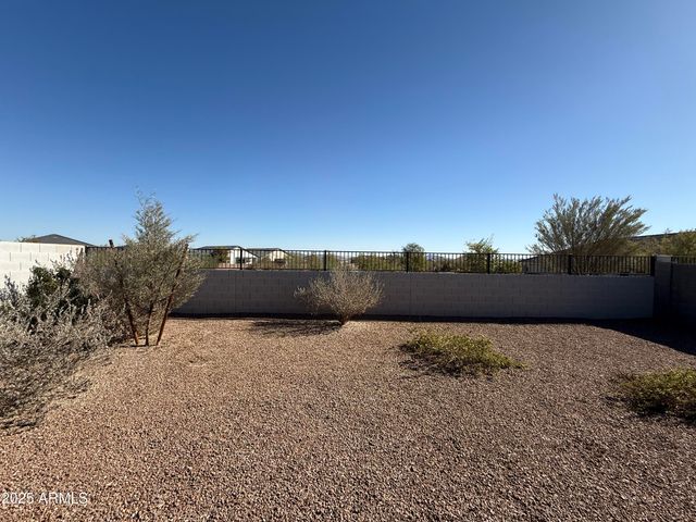 1075 W AVALON CANYON Drive, Casa Grande, AZ 85122
