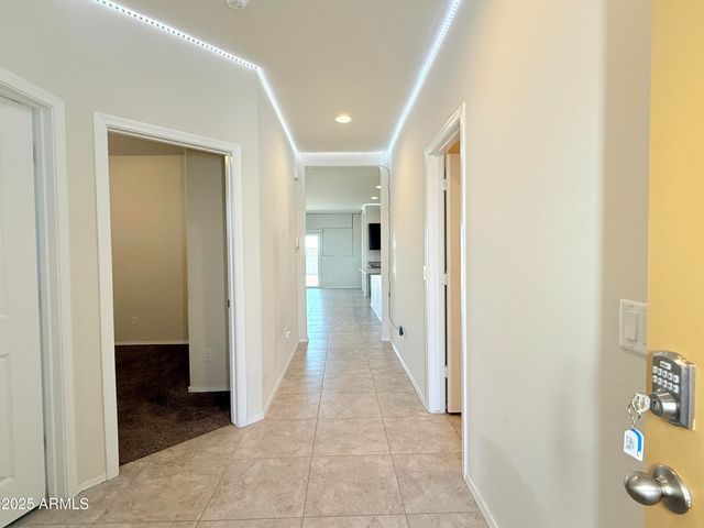 1075 W AVALON CANYON Drive, Casa Grande, AZ 85122